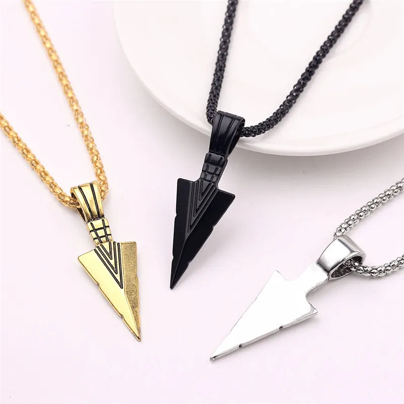 2022 Silver Color Retro Personality Black Triangle Arrowhead Necklace Pendant Niche Style Punk Jewelry Party Gift For Men And Wo