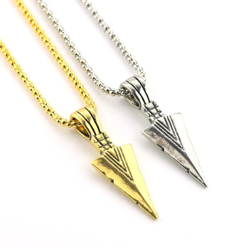 2022 Silver Color Retro Personality Black Triangle Arrowhead Necklace Pendant Niche Style Punk Jewelry Party Gift For Men And Wo